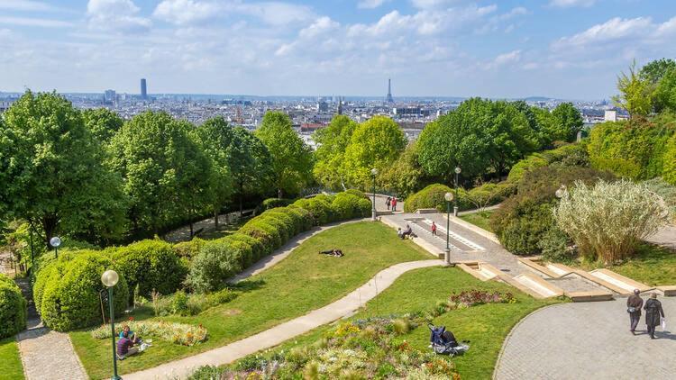 Charming Bright In Menilmontant * Parijs